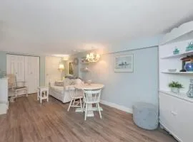 Quaint 1 bedroom lower suite in Victoria, BC