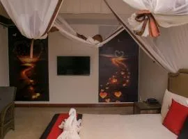 Saffron Beach Bistro and Cottages