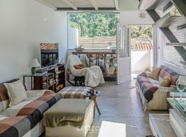Acogedor Loft en montañas de Petrópolis ATO3091, hotel en Petrópolis