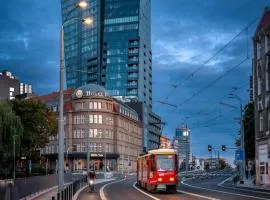 Hanza Tower, Apartament LESS IS MORE 15TH basen Sauna Spa