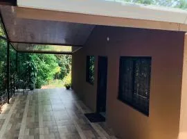Casa Oasis 10 min de Monteverde