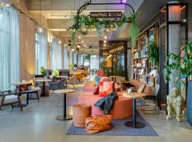 Moxy Berlin Ostbahnhof, Hotel in Berlin