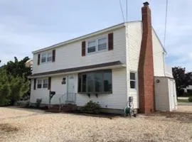 Beach Badges Wifi Private Yard Washer & Dryer Roomy Cape Located Bayside In Long Beach Island New Jersey