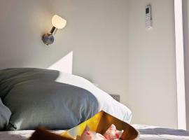 Willa Jaśmin Domki, Apartamenty, Pokoje nad morzem, hotel v destinaci Mielenko