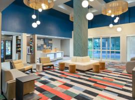 Holiday Inn Express & Suites Orlando International Airport by IHG, hotel a Orlando