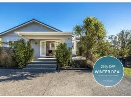 THE GRAPE SHED COTTAGE - Coast & Country