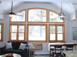 Jack OLantern 3BR Condo Unit 1, hotel di Thornton