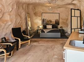 The Caves at Moab - At Private Riverside Ranch, luxury tent in Moab