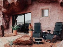 The Caves at Moab - At Private Riverside Ranch, tenda de luxo em Moab