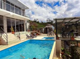 Hermoso Complejo Boutique Vacacional con piscina, hotel v destinaci Guatapé