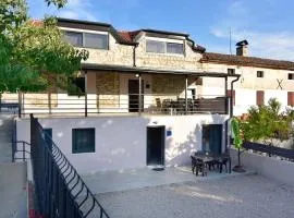 Apartments with a parking space Plovanija, Central Istria - Sredisnja Istra - 23660