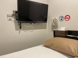 mr Hotel