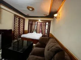 Honda Royal Guest Stay