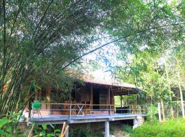 Thỏ House, hotel with parking in Thôn Kẻ Bàng