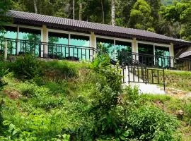 Saracen View Apartments