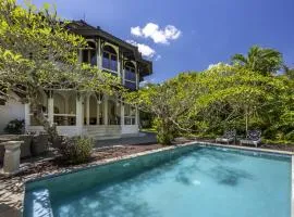 Cove Urbanest Inn