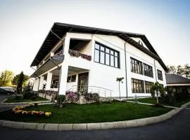 Condor Resort