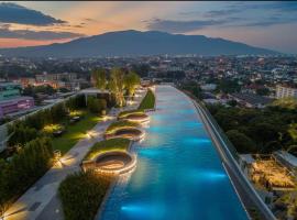 The Astra Sky River Chiang Mai 三卧两卫宜居6人 无边泳池 热水浴缸 乳胶床垫, hotel v destinaci Chiang Mai