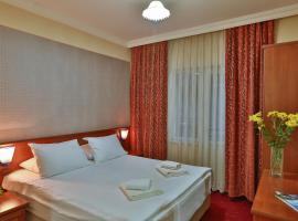 Afyon Dundar Thermal Villa, hotel dengan parkir di Afyon