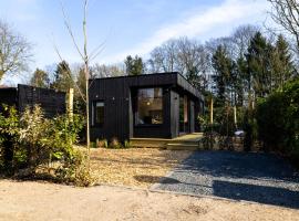 Knus gezinsverblijf in Cosi Tiny House op de Veluwe, hotel din Epe