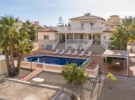 Villa Campos del Rio