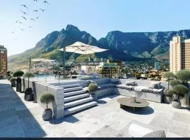 Luxurious Studio Apartment in Cape Town Central