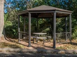 Red Roof Inn Hickory