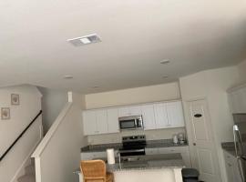 ELVACAF Luxury Suites, hotel a Pilot Point