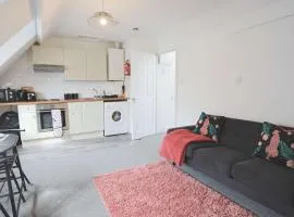 One bedroom flat in St Michael's Hill