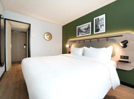 Campanile Paris Ouest - Nanterre - La Défense, hotel v destinaci Nanterre