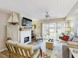 Mallard Lakes --- 37816 Eagle Ln. # 322