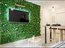 Geneva Terrace Apartment