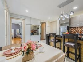 Стильные апартаменты в The Regent Bangtao Phuket, hotel din Plaja Bang Tao