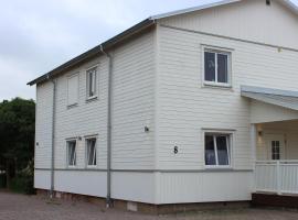 Badhusgatan 8, hotel v destinaci Borgholm