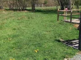 Emplacement toile de tente , caravane , camping car