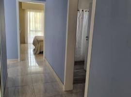 Céntrico espacio en CS, hotel in Coronel Suárez