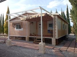 Mobilhomes La Cabañuela, khách sạn ở Freila