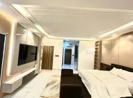 Three bed apartment in Lekki with balcony