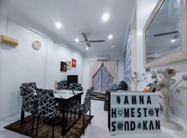 Amna Homestay Sandakan, hotel v destinaci Sandakan