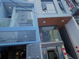 Ha Linh Home-My Khe Beach-Kitchen-High speed Wifi