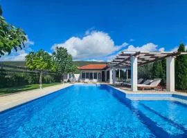Holiday Home Maja by Interhome