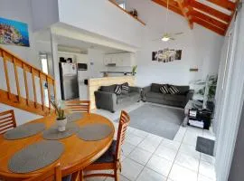 Blue Ocean Villa 2 - Kalbarri, WA
