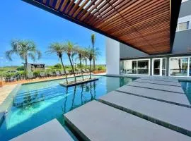 Thera Santorini 406A Completo e com Piscina