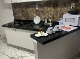 Apartamento para 4 pessoas bem localizado