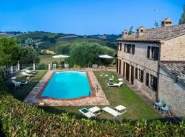 La Girolima 6&2 by Marche Holiday Villas
