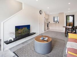 Tranquil Stay at Rainey Grove, hotel v destinaci Lower Hutt