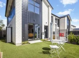 Homey Haven in Trentham - 3BR