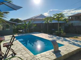 Casa com Piscina em Búzios, hotel in Buzios