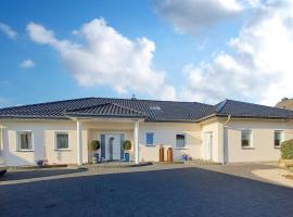 2 Bedroom Stunning Home In Arzfeld, hotel de lujo en Arzfeld
