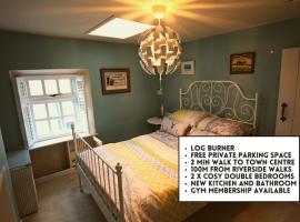 Cosy Crickhowell Cottage